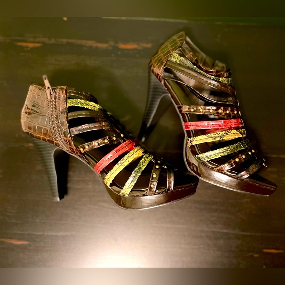 Madden Girl Kickoff Platform Open-toe Gladiator Strappy Sandal Brown Wm size 7.5 - Picture 1 of 9